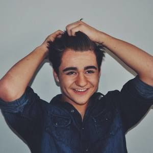 Meet your Posher, Evan